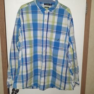 Nautica long sleeved button front dress shirt